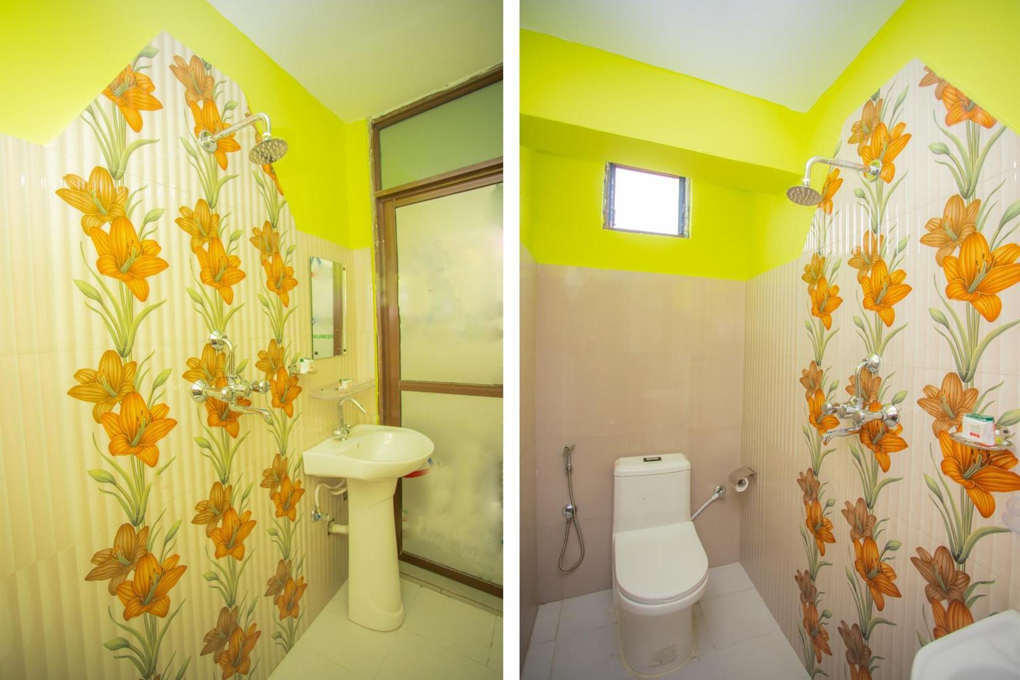 Oyo 589 Hotel Trimurti Kathmandu Bagian luar foto